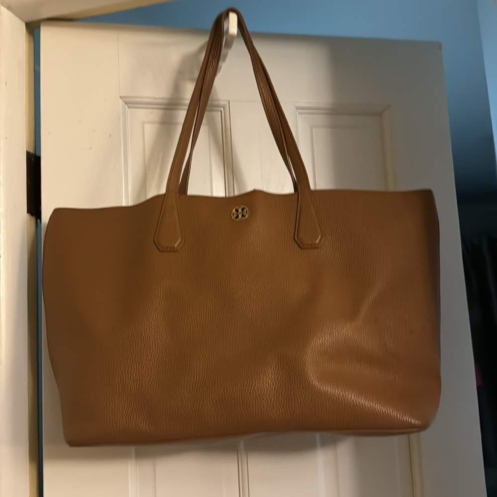 Tory Burch  McGraw Tote - Color Tiramisu